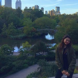 Meet your Posher, Francesca